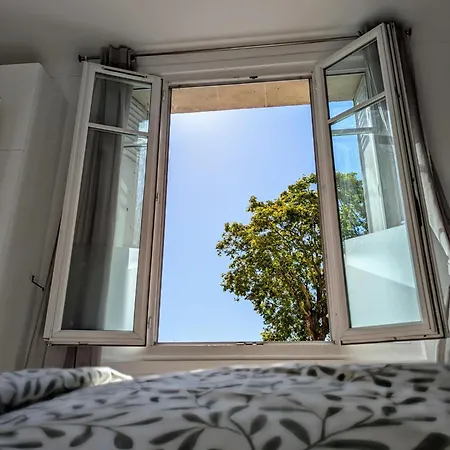 Seine-side Suite, A Walk From Eiffel & Stadiums * Paris